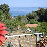 Prázdninový dům Casa Panoramica Bouganville SantʼAndrea
