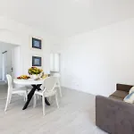 Casa Panoramica Bouganville בית נופש SantʼAndrea