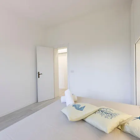 Casa vacanze Casa Panoramica Bouganville SantʼAndrea